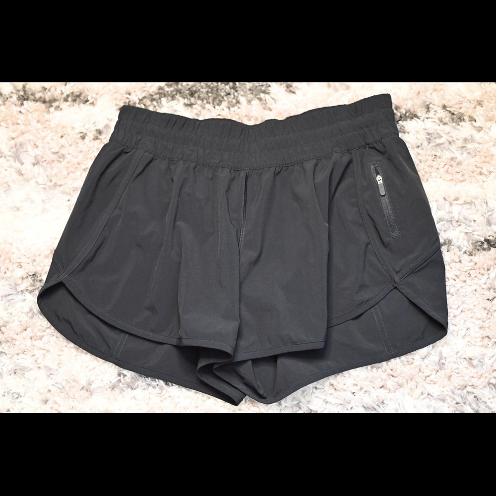 Lululemon Tracker Short V 4”